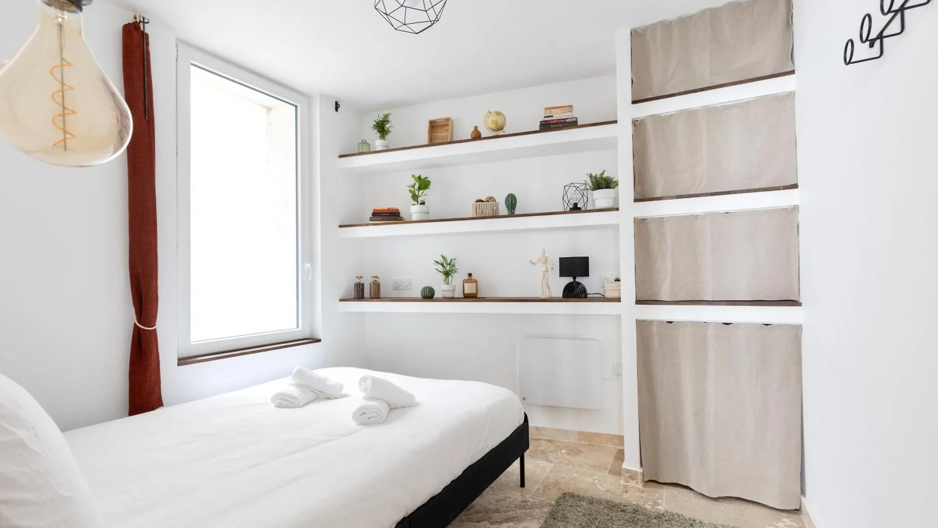 Suite Terre D'Ocre - Hypercentre - Wifi Apt France