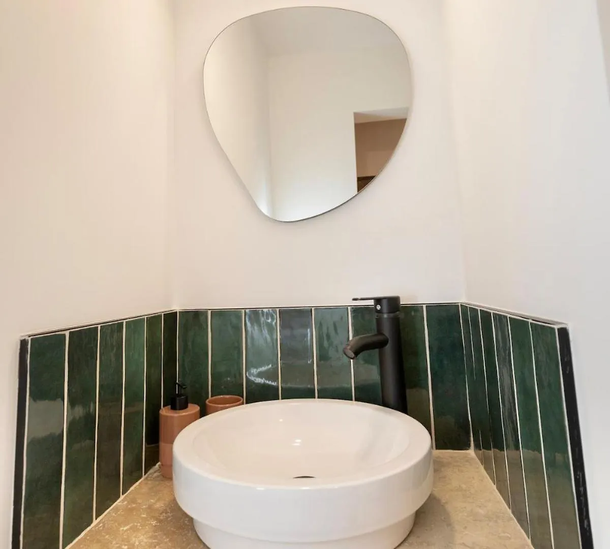 Suite Terre D'Ocre - Hypercentre - Wifi Apt Apartment